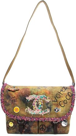 Chanel 2015 CC graffiti-print crossbody bag - women - Canvas - One Size - Green