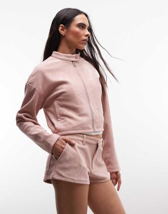 Cernucci Pantaloncini micro in camoscio sintetico rosa polvere in coordinato