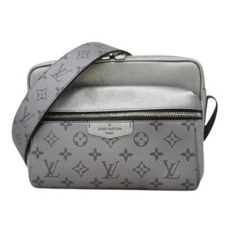 Louis Vuitton Pre-owned Cross Body Bags, male, Gray, Size: ONE SIZE Pre-owned Shoulder Bag