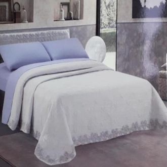 Trade Shop Trade Shop - Trapunta Matrimoniale Alta Qualit&agrave; Con Ricamo Al Bordo Colore Fantasia Casuale