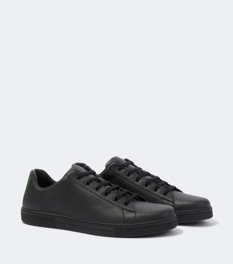 Gucci Zapatillas Ace de piel con GG y Web