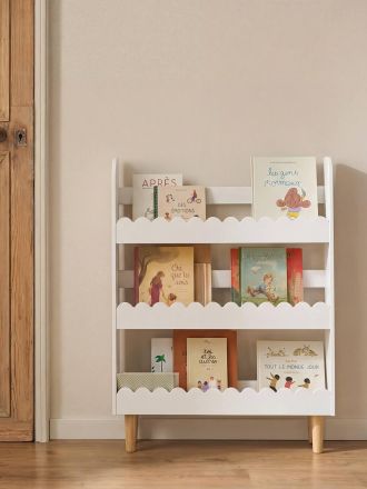 Vertbaudet Schmales Wand-B&uuml;cherregal FESTON mit F&uuml;ssen, Kinderzimmer wei&szlig;