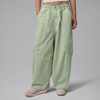 Nike Jordan Womens Jordan Flight Chicago Parachute Pants in Green | IF1168-371