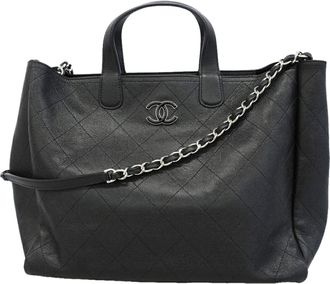 Chanel Black Grained Calfskin Tote Bag (Pre-Owned)