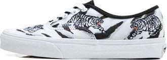Vans Unisex Authentic Low-Top Sneakers Black/White VN0A5KRDWHT