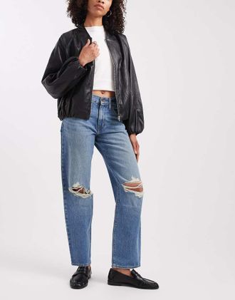 Levi's jeans in denim baggy con strappi alle ginocchia blu medio