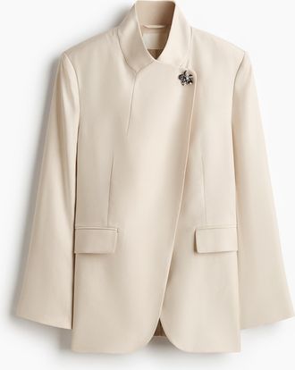 H&M Blazer im Wickelschnitt mit Brosche - Beige