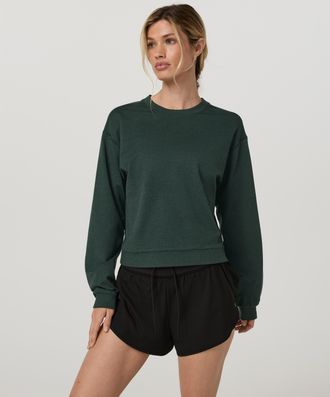 Vuori Clothing Halo Modern Crew Neck T-Shirt | Hemlock Heather | XS, Size Extra Small