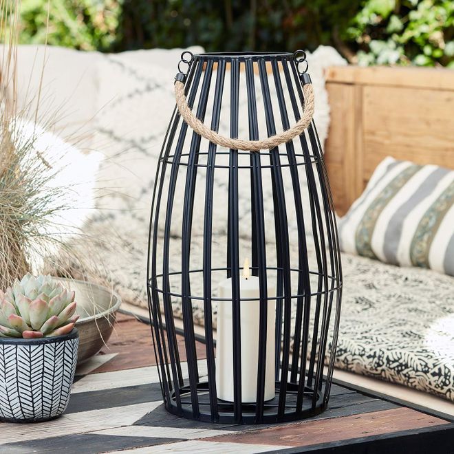 Lights4fun Canberra Schwarze Metall Laterne inkl. TruGlow LED-Kerze für Innen & Außen Gartenlaterne für Draußen Outdoor Wetterfest Moderne Deko Balkon Garten 45 ab 49,99 €