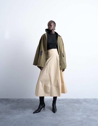 Topshop Gonna midi effetto carta beige a righe con fondo sceso-Marrone