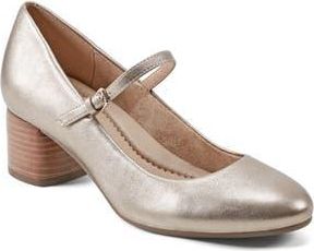 Earth Rumer Mary Jane Pump in Yellow Gold at Nordstrom Rack, Size 7.5