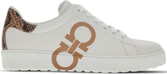 Ferragamo Gancini low-top sneakers - women - CALFSKIN/Leather/Rubber - 5C - White