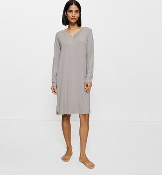 Triumph Nachthemd TRIUMPH Timeless Sensuality NDK LSL, Damen, Gr. 36, N-Gr, grau (silent grau), Single Jersey, 94% Modal, 6% Elasthan, unifarben, bequem knieu