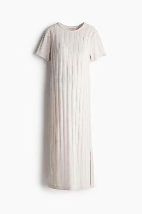 H&M MAMA Geripptes Kleid - Hellbeigemeliert