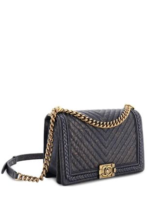 Chanel Braided Boy Flap Bag Patinated Chevron Caviar New Medium shoulder bag - Blu