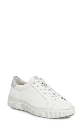 S&ouml;fft Fianna Sneaker in White/Silver at Nordstrom, Size 7