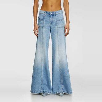 Diesel Flare Jeans Low Waist D-Akii, Light blue, Zip fly