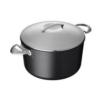 Scanpan Professional 6 Quart Dutch Oven W/Lid in Black at Nordstrom