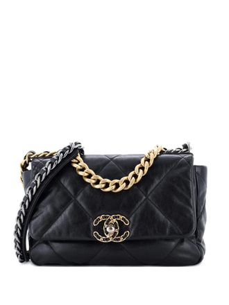 Chanel 19 Flap Bag Quilted Leather Medium crossbody bag - Nero