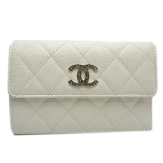 Chanel Pre-owned Wallets, female, White, Size: ONE SIZE Pre-owned Leather Wallet