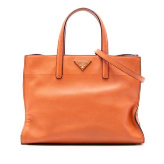 Prada Tweedehands Saffiano Soft Drie Vakken Shopper