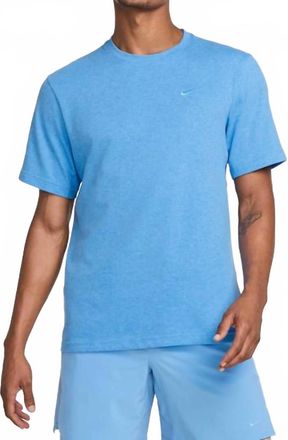 Nike Primary Solo Swoosh Dri-Fit Top In University Blue