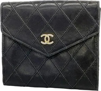 Chanel Black Leather Wallet (Bi-Fold) (Pre-Owned)