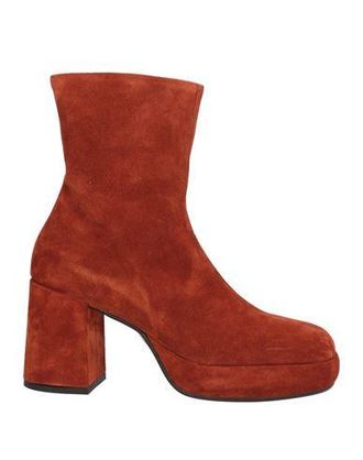 Noa. A Ankle boots