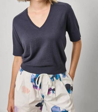 Lilla P V-Neck Saddle Sleeve Sweater In Navy