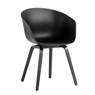 HAY About A Chair AAC 22, Eiche schwarz lackiert / black 2.0 (Kunststoffgleiter)