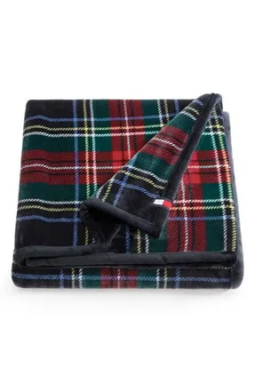 Tommy Hilfiger Devon Tartan Reversible Throw in Navy Blue at Nordstrom