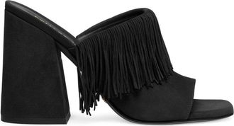 Stuart Weitzman Opvallende Slide Sandaal met Franjes - Dames - Muiltjes - Zwart - 37 1/2 EU - Su&egrave;de - Schoenen
