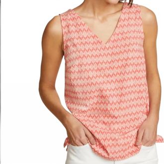 Eddie Bauer Departure V-Neck Tank Top - Plus In Raspberry