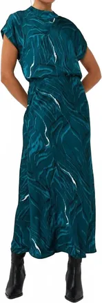 Esqualo Crystal Waves Skirt In Green Print