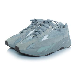adidas Yeezy Boost 700 V2 ziekenhuisblauw