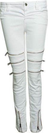 Closed white biker jeans with zippers
