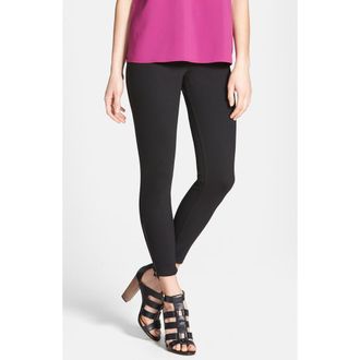Hue Ankle Zip Skimmer Leggings in Black at Nordstrom, Size Small