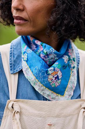 Terrain Blooming Garden Bandana