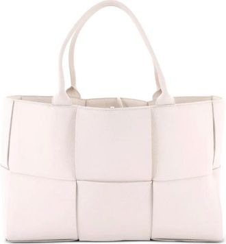 Bottega Veneta Arco Maxi Intrecciato Leather Medium tote bag - Wit