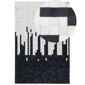 Beliani Beliani - Alfombra De Piel De Vacuno Blanco Y Negro 160 X 230 Cm Rectangular Patr&oacute;n Abstracto Geom&eacute;trico Hecha A Mano Bolu