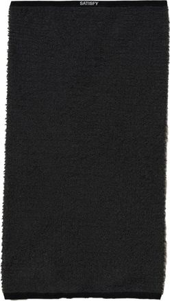 SATISFY logo-patch scarf - men - Polyester - One Size - Black