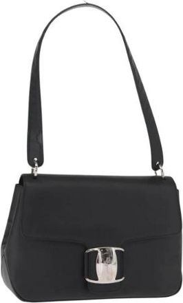 Ferragamo Pre-owned Shoulder Bags, female, Black, Size: ONE SIZE Pre-owned Leather Shoulder Bag