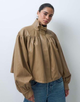 Asos giacca effetto pelle con spalle arricciate nera-Nero