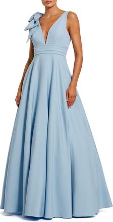 Mac Duggal Petite Sleeveless Plunge Neck Ball Gown With Bow Detail in Powder Blue at Nordstrom, Size 6
