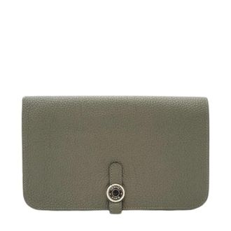 Herm&egrave;s Pre-owned Wallets, female, Gray, Size: ONE SIZE Pre-owned Dogon Duo Sauge Palladium GM Togo Wallet