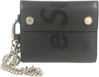 Louis Vuitton Pre-owned Wallets, male, Black, Size: ONE SIZE Pre-owned Epi Chain/Shoulder Wallet