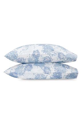 Matouk Chrysanthemum Set of 2 500 Thread Count Pillowcases in Blue at Nordstrom, Size Standard