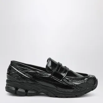 New Balance 1906L patent leather loafer-style black sneakers