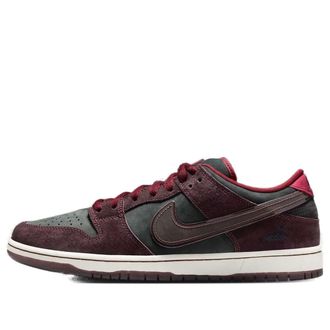 Nike x Riot Skateshop SB Dunk Low Mahogany Dark Beetroot FZ1289-200