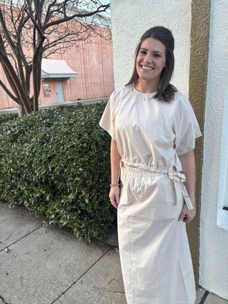 Starkx Ado Midi Skirt In Pearl